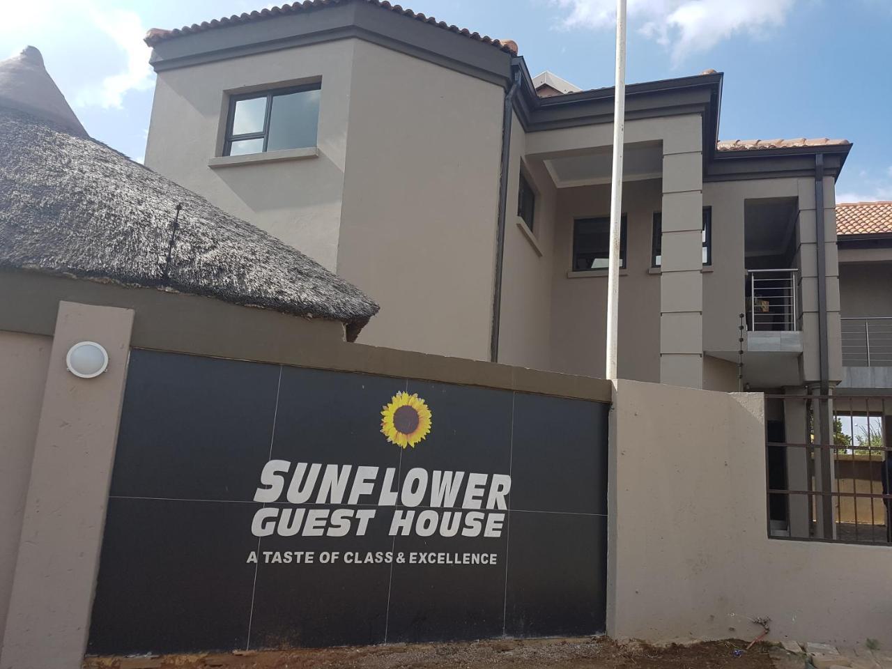 Sunflower Guesthouse & Spa Vanderbijlpark Kültér fotó